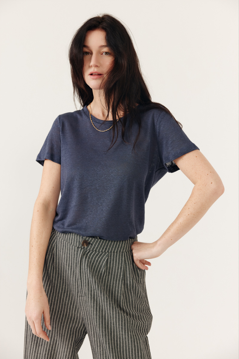 CAMISETA AUGUSTO COLOR AZUL MARINO